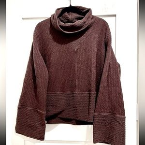 LULULEMON Retreat Yourself Pullover Sweatshirt
Size: Large / Extra Large